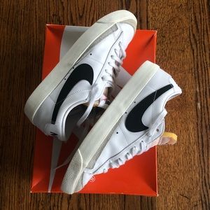 Nike Blazer low Men’s size 9.  Practically brand NEW.